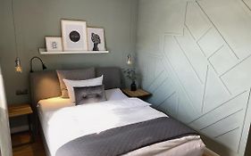 Boutique Hotel Lindenhof, Bed & Breakfast